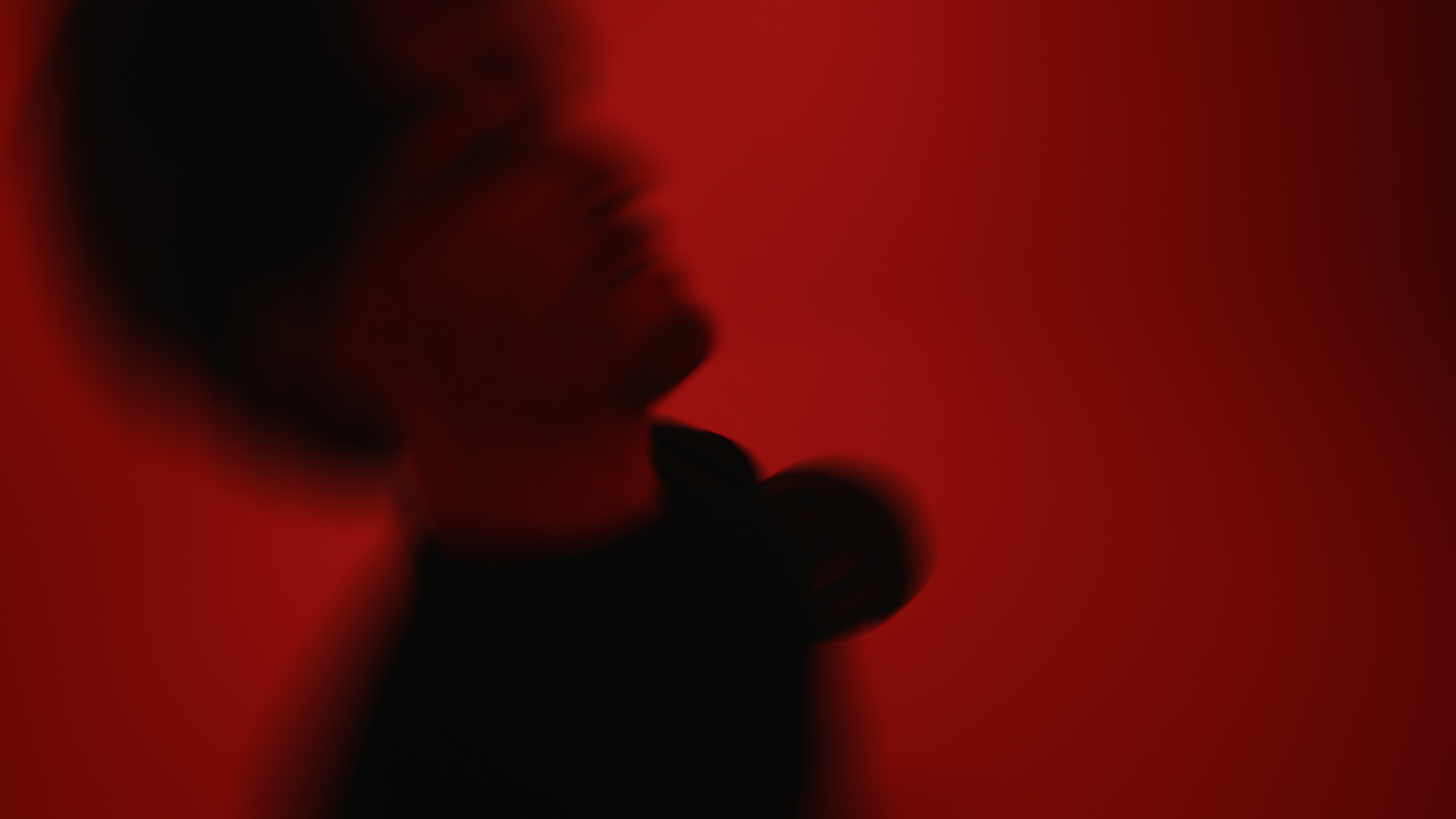Loan Bozzolo studio portrait snowboard cross — Arthur Tillier Director & DOP