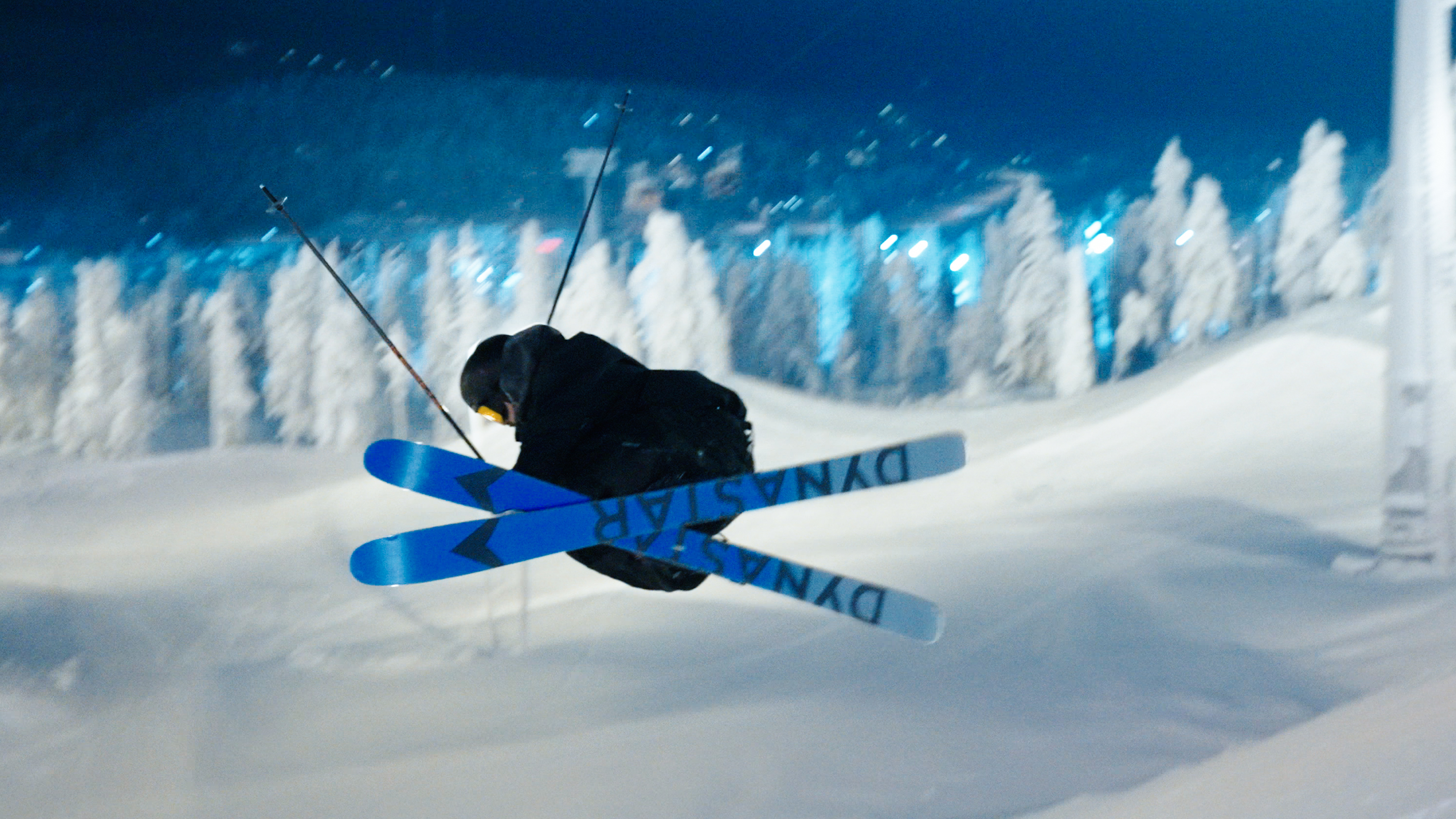 Bleu Nuit ski mountain brand film still — Arthur Tillier Director & DOP, Alps